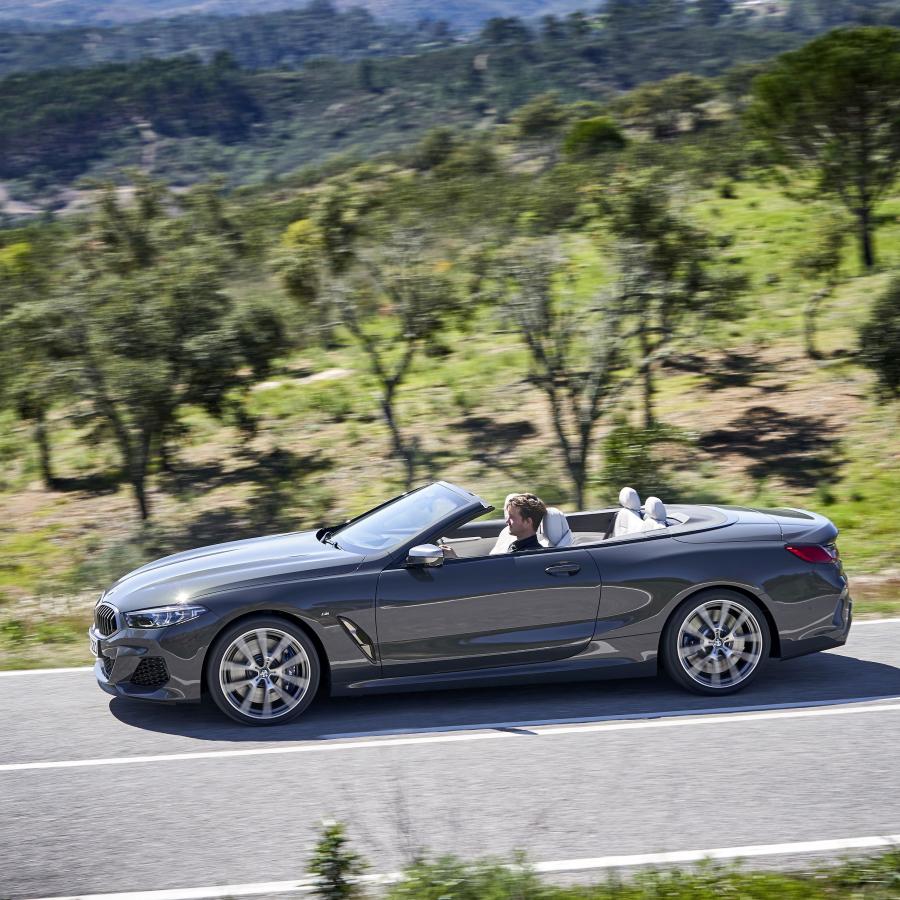  BMW M850i xDrive Convertible (G14) 2018 года  (WW) (фото 83 из 183)